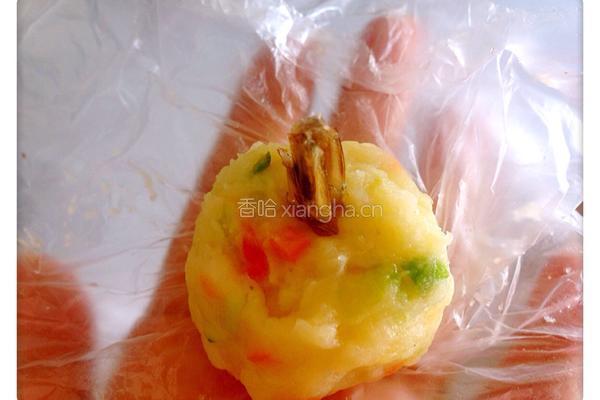 虾仁土豆球的做法图解12