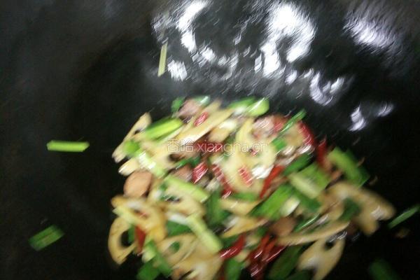 风味莲藕的做法图解7