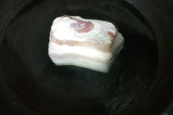 土豆片回锅肉的做法图解2