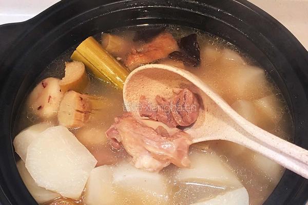 广东老火羊肉汤