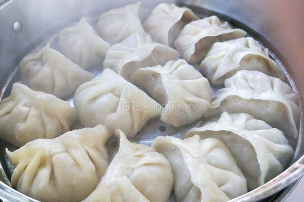 猪肉芹菜蒸饺的做法图解21
