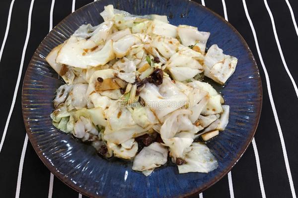 爆炒卷心菜的做法图解5