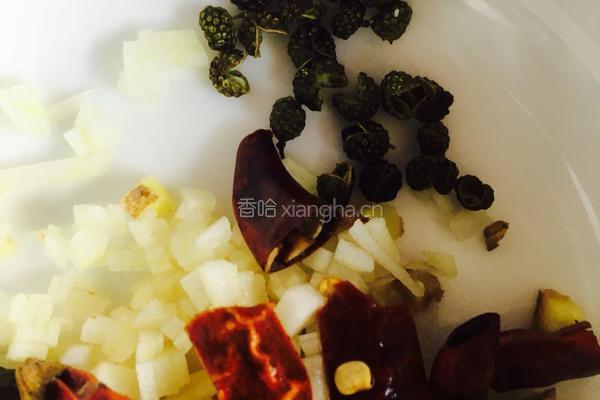 魔芋红烧仔姜鸭的做法图解5