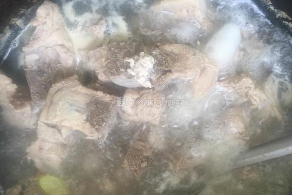 酱香脊骨的做法图解2