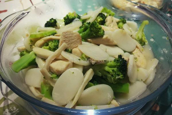 蔬菜烩年糕的做法图解3