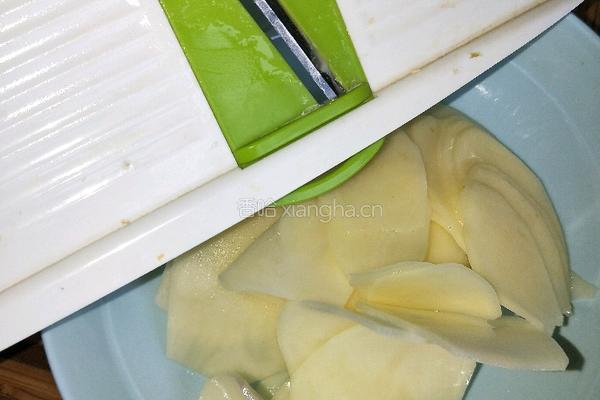 过油肉土豆片的做法图解4