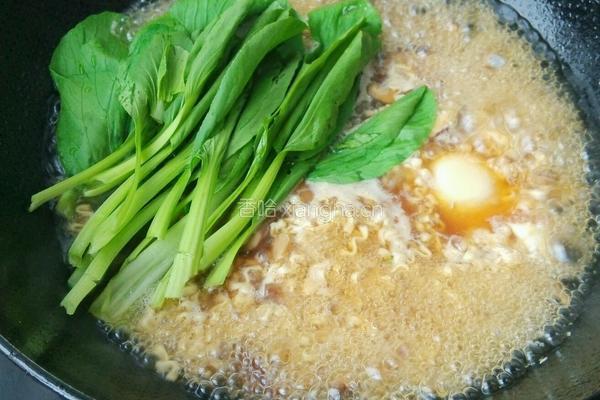 香菇鸡蛋面的做法图解7