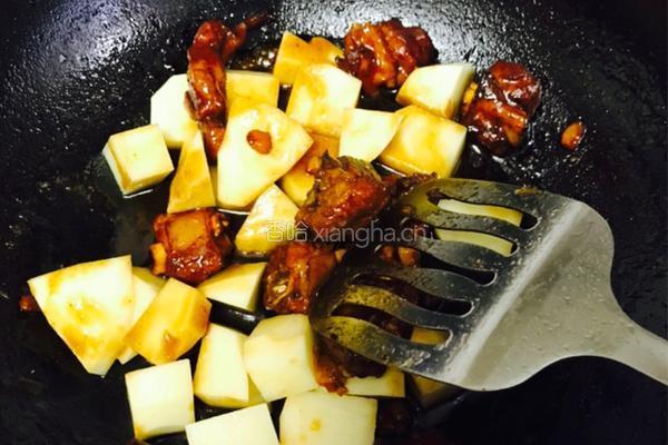 土豆烧排骨的做法图解7
