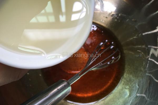 莲蓉蛋黄月饼的做法图解7