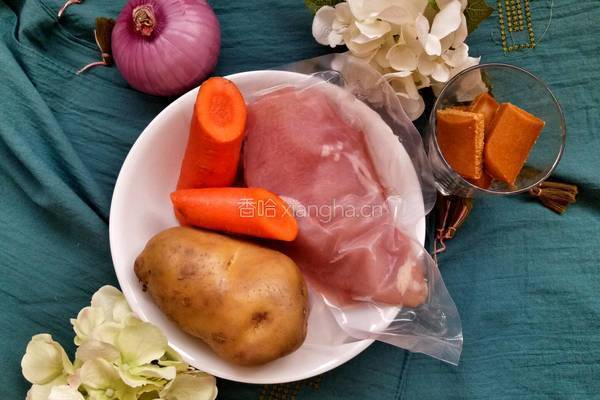 咖喱土豆鸡饭的做法图解1