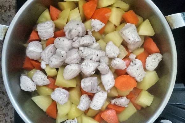 咖喱土豆鸡饭的做法图解4