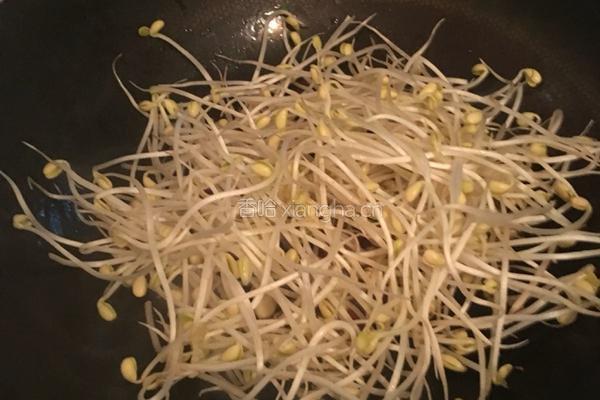 干辣椒炒黄豆芽的做法图解6