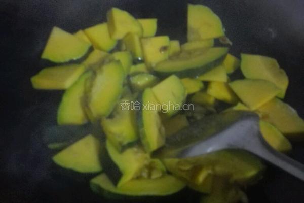 清炒南瓜的做法图解3