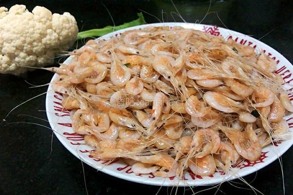 炒河虾的做法图解5