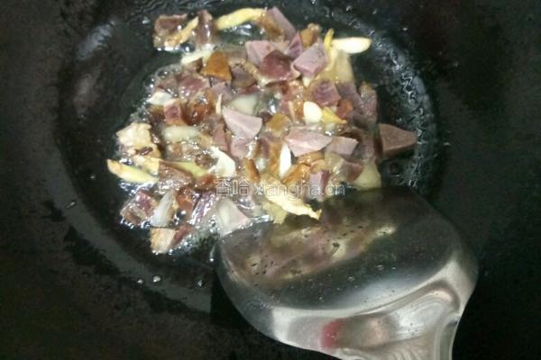 腊肉焖饭的做法图解5