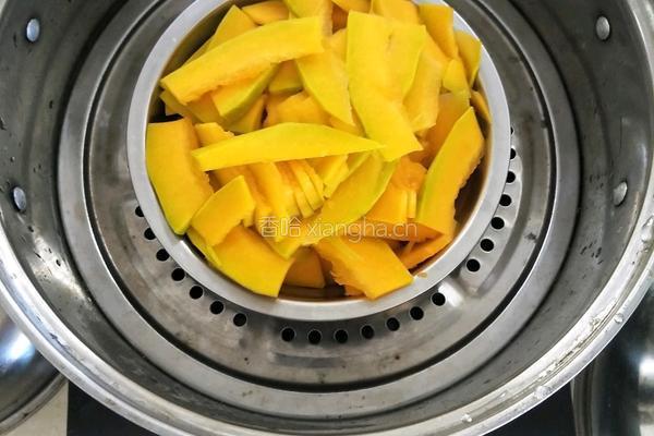 南瓜蒸肉饼的做法图解2