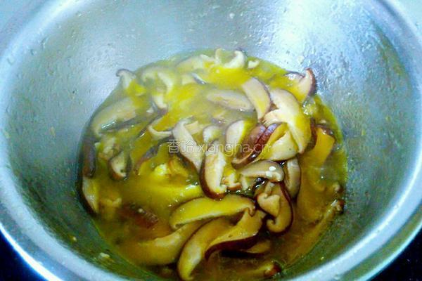 香菇小油菜的做法图解13