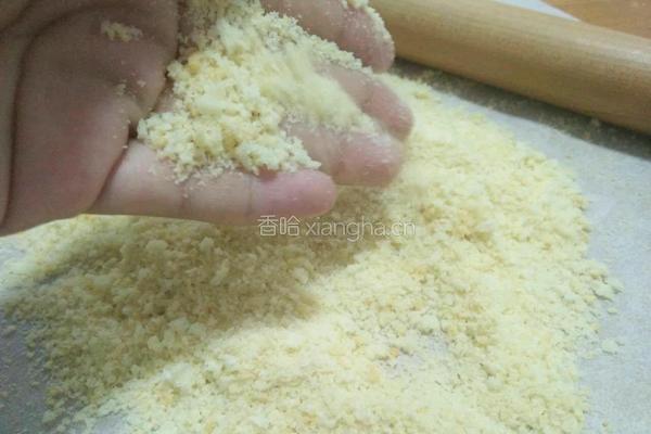 自制面包糠的做法图解4