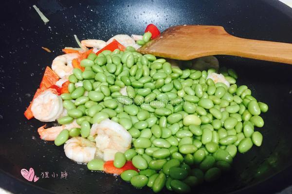 毛豆虾仁的做法图解10