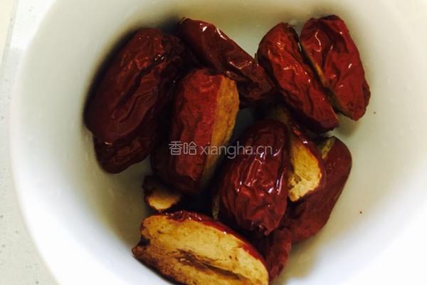 黑豆乌鸡汤的做法图解4