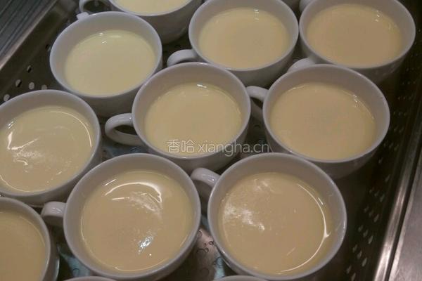 牛奶鸡蛋羹的做法图解5