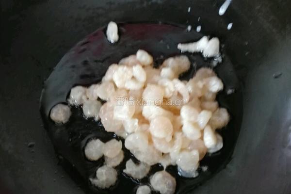 虾仁炒莼菜的做法图解6