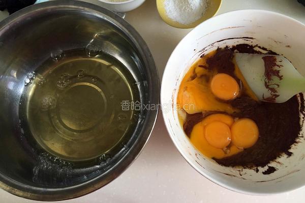 可可蛋糕的做法图解4