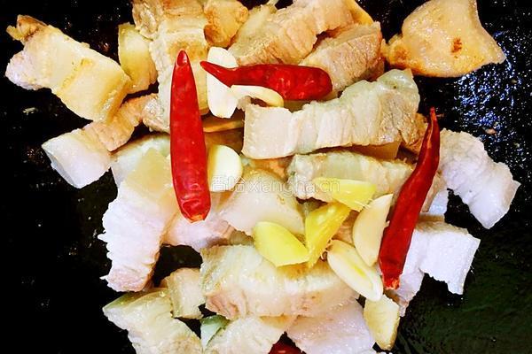 甜蜜红烧肉的做法图解8
