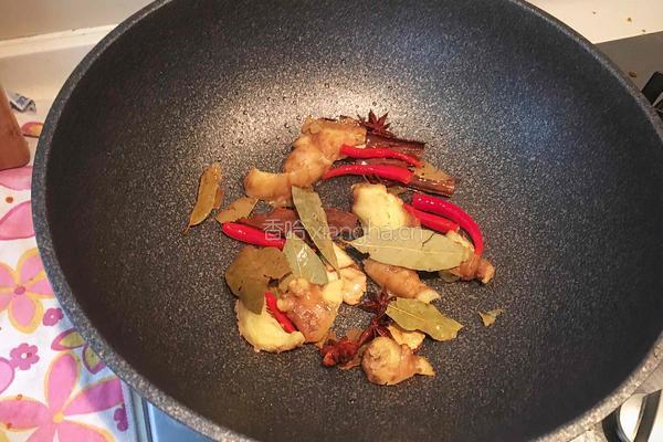 土豆红烧肉的做法图解8