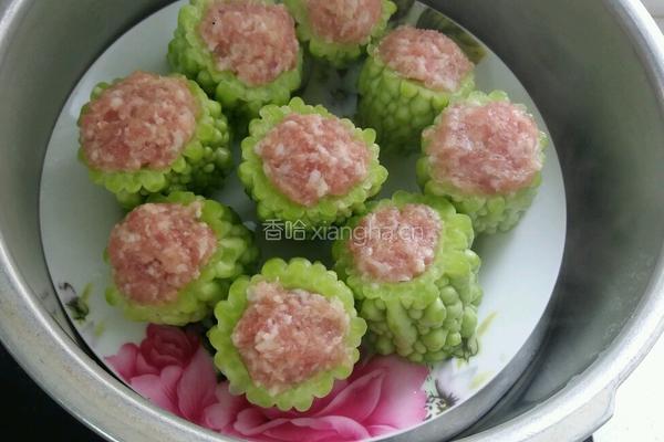 猪肉酿苦瓜的做法图解11