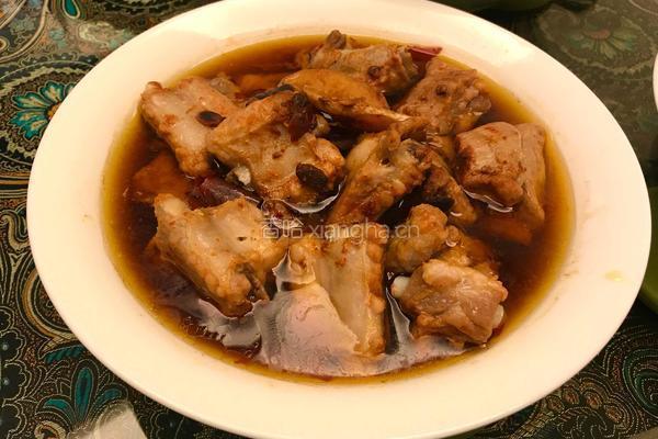 豆瓣酱蒸排骨的做法图解3