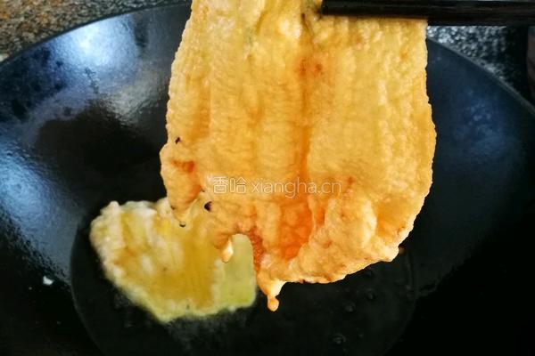 香炸南瓜花的做法图解13