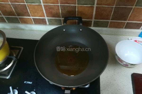 西兰花炒鸡肉的做法图解4