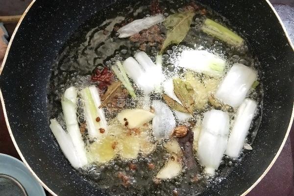 油泼辣（辣椒油）的做法图解5