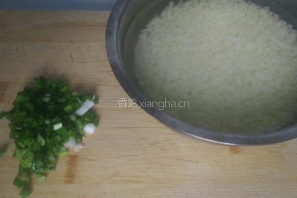 土豆鸡蛋饼的做法图解2