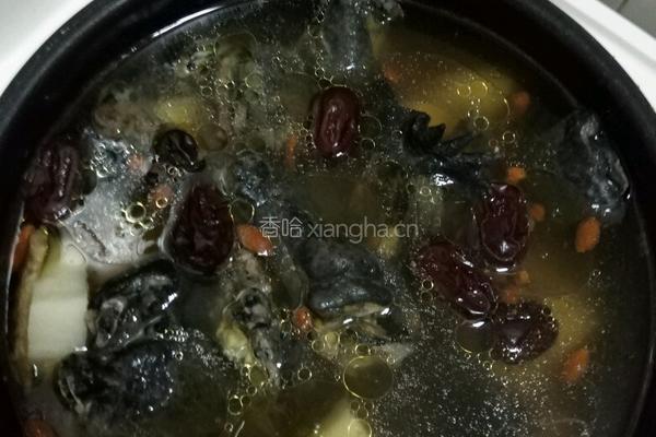 乌鸡煲淮山汤的做法图解8