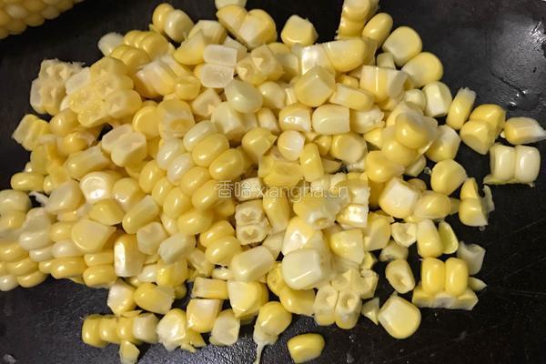 香菇玉米红萝卜粥的做法图解4