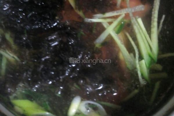 紫菜蛋花汤的做法图解2