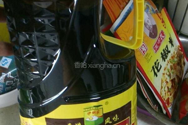腊汁肉（夹馍腊汁肉揪片）的做法图解1