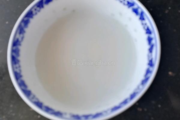 茄汁排骨的做法图解2