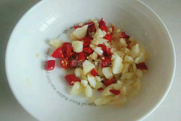 蒜香豆腐干的做法图解2