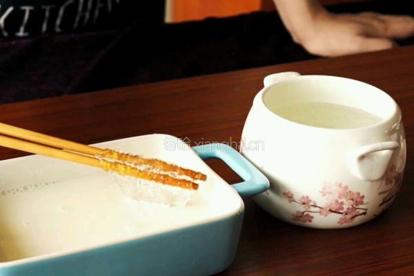 最文艺的杏仁豆腐的做法图解4