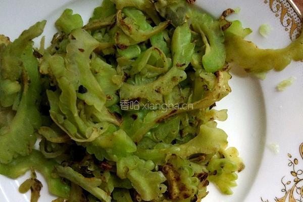 干煸苦瓜的做法图解4