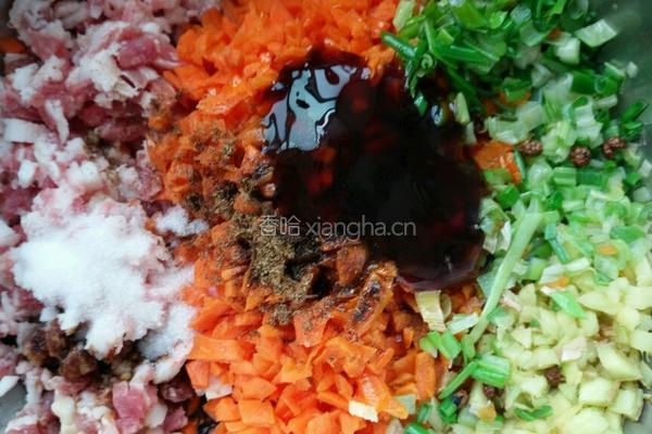 胡萝卜羊肉饺子馅的做法图解8