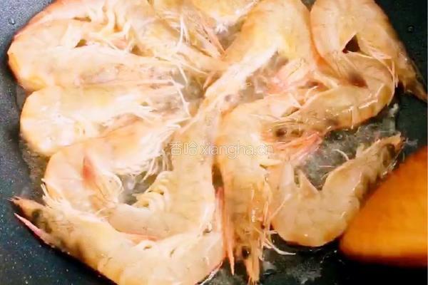 【中餐厅】黄晓明茄汁大虾的做法图解8