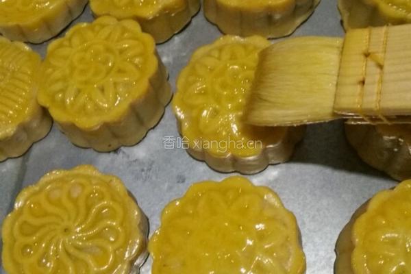 广式芝麻月饼的做法图解13