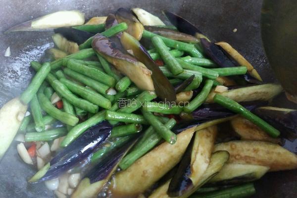 清烧茄子豆角的做法图解10