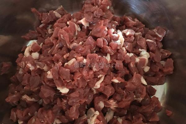 牛肉辣椒酱的做法图解3