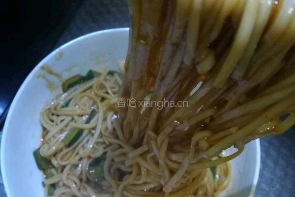 蚝油茄汁拌面的做法图解9