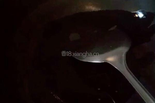 家常沙茶牛肉卤的做法图解1